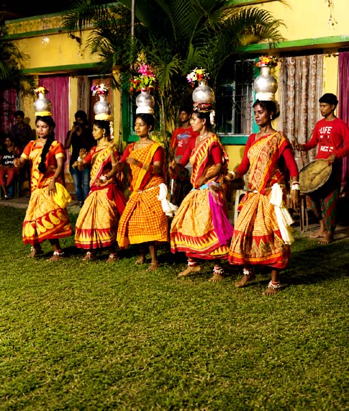 Jhumur Dance & Folklore